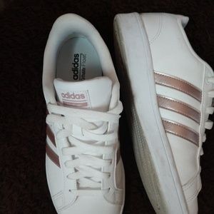 Addidas advantage rose gold